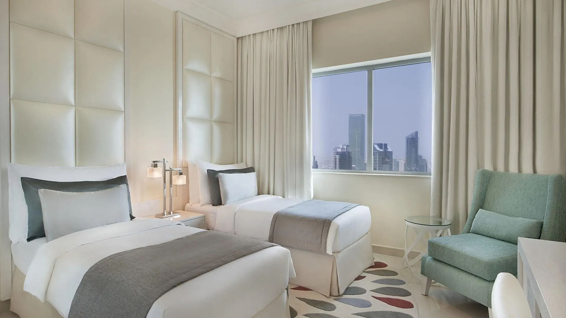 DAMAC Maison Dubai Mall Street 5*,